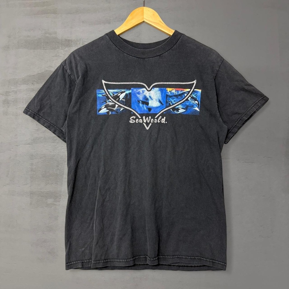 Faded SeaWorld‎ T-Shirt Black Orca Whale Tail Graphic Vintage Large